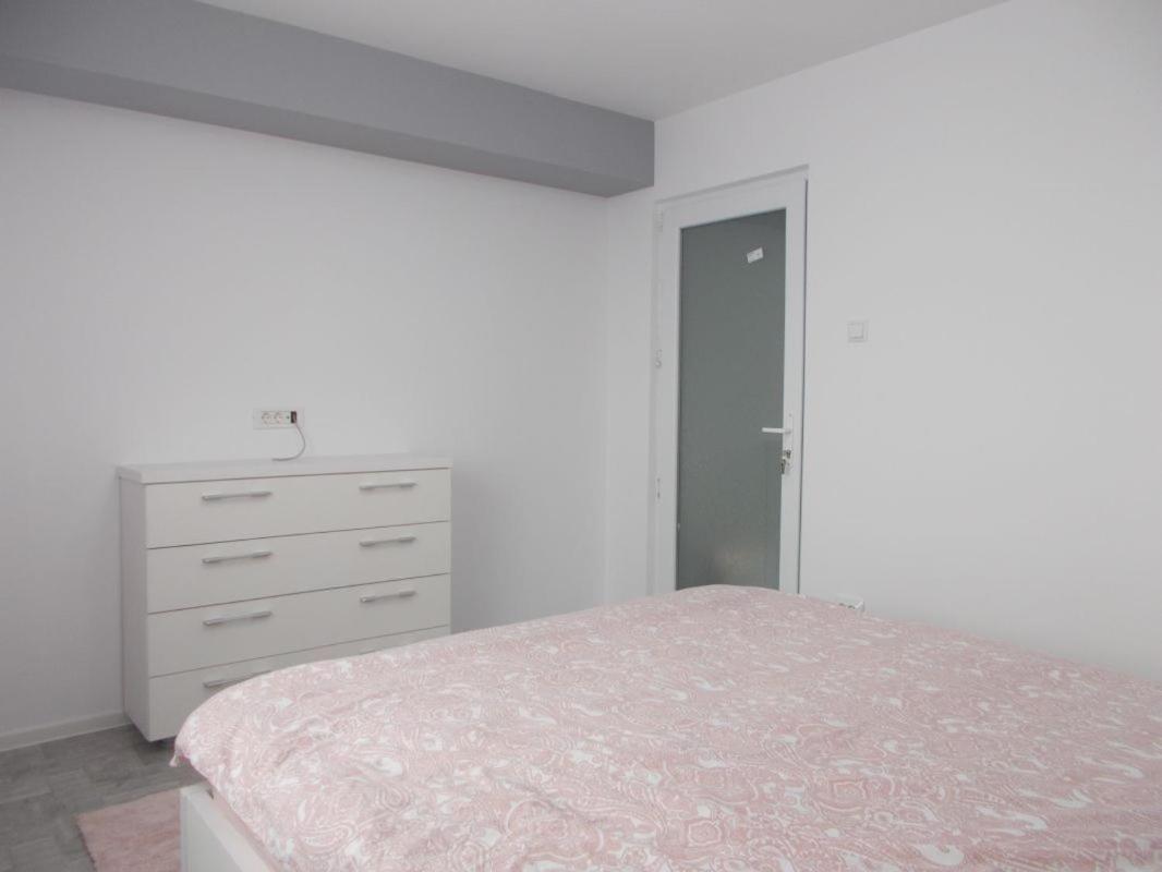 Apartament Tanya Targoviste Dış mekan fotoğraf